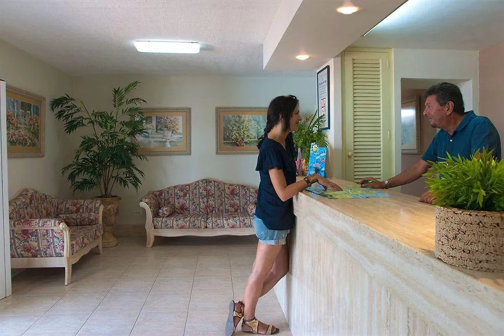 Apartamentos Elena Puerto del Carmen   Puerto del Carmen (Lanzarote)