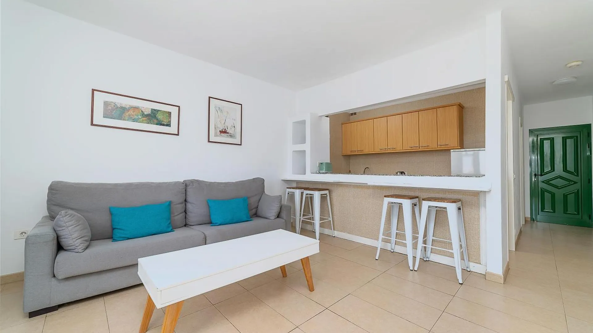 Apartamentos Elena Puerto del Carmen  Spanien