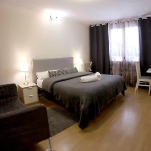 https://guest-house-barcelona-bruc-i-ii.catalonia-hotels.com